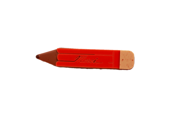 CRAYON FOURRÉ PRALINÉ rougeENROBÉ DE CHOCOLAT AU LAIT 40% CÔTE D'IVOIRE
