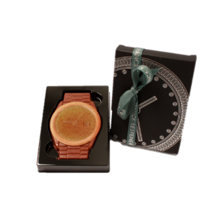 Montre fourrée praliné enrobée de chocolat au lait 40% côte d'ivoire – Image 2